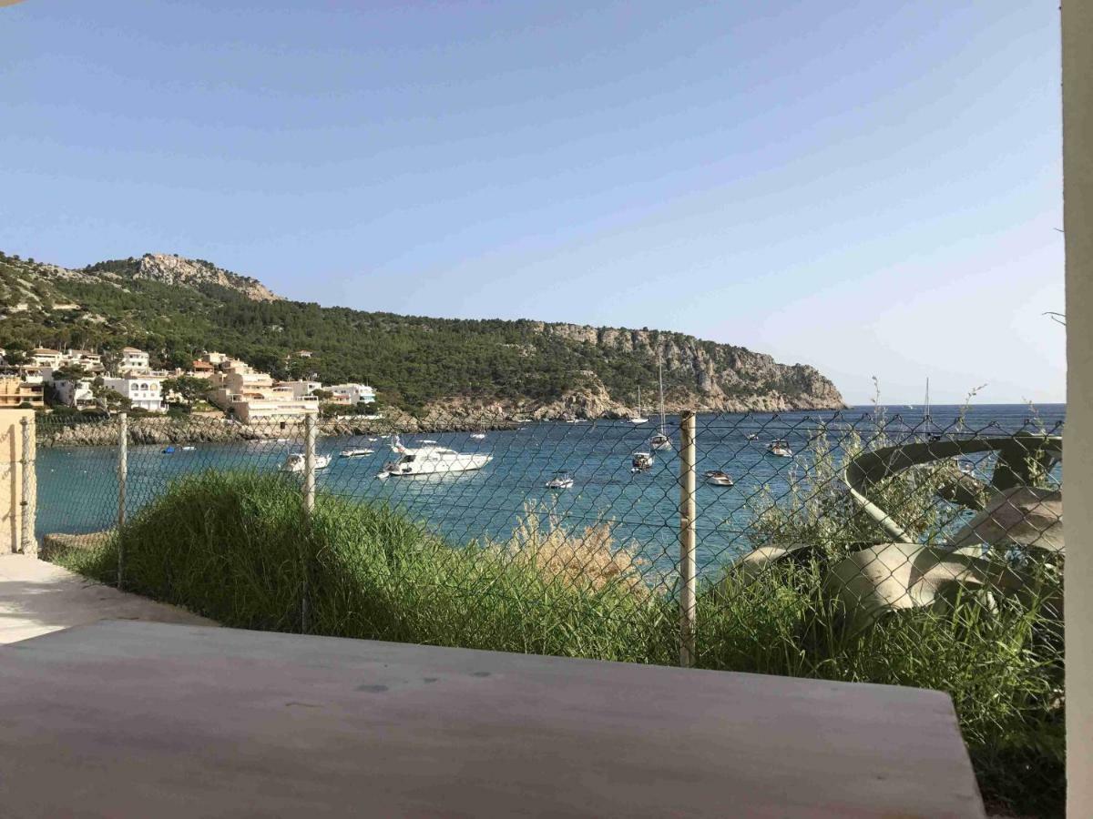 Appartamento Hébergement front de mer Sant Elm Esterno foto