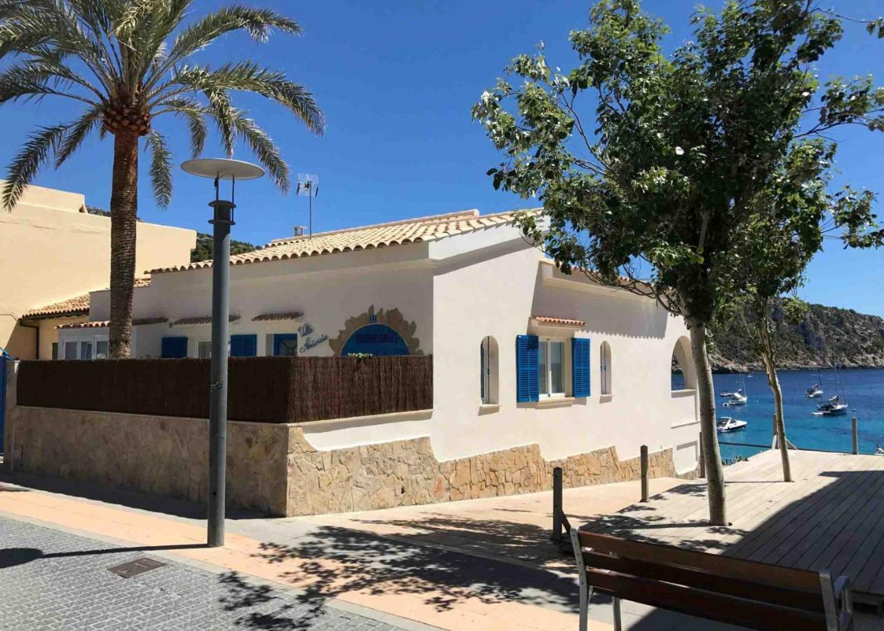 Appartamento Hébergement front de mer Sant Elm Esterno foto
